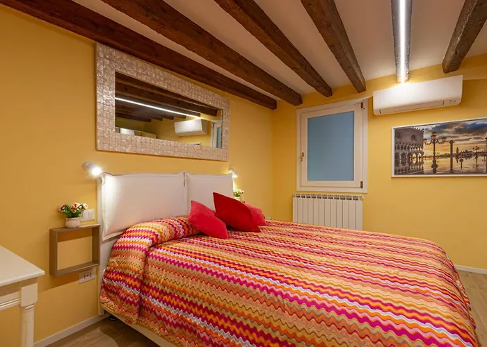 Nina Venice Apartment